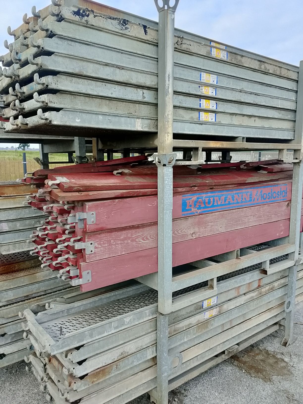 Rusztowanie Baumann Layher 154 m2