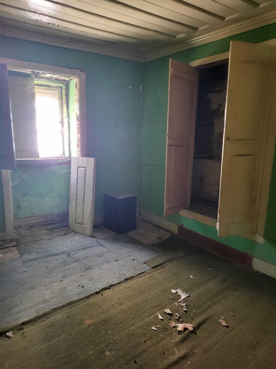 Prédio com terreno em Melo (Gouveia)