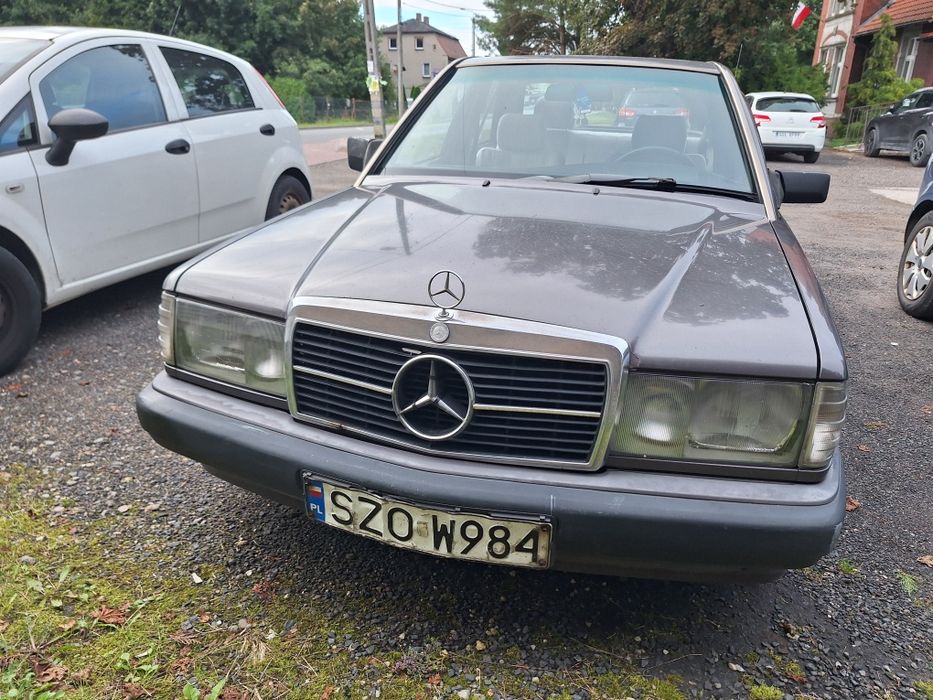 Mercedes W201 190-tka 250D + automat!