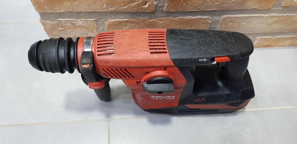 HILTI TE 30 -A36 Młotowiertarka akumulatorowa 36V sds-plus 3,6J