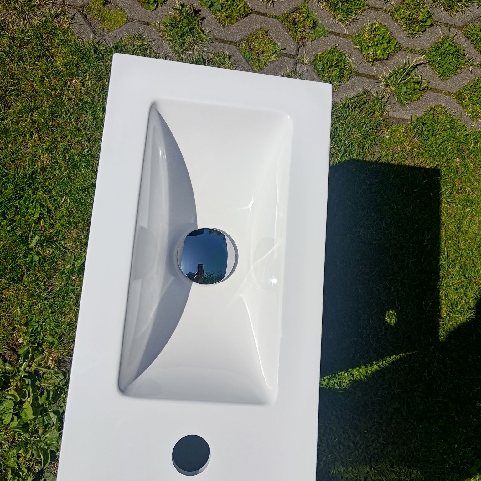 Szafka łazienkowa wisząca z umywalką