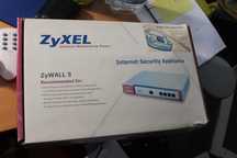 Zyxel ZyWALL 5 - Firewall e VPN de Alto Desempenho
