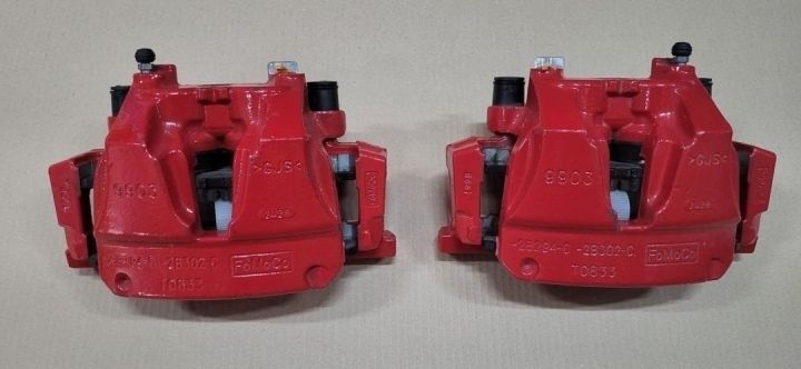 Zaciski Przód Lewy Prawy FORD Focus ST MK4 Kuga ST MK3 pod tarcz 330mm