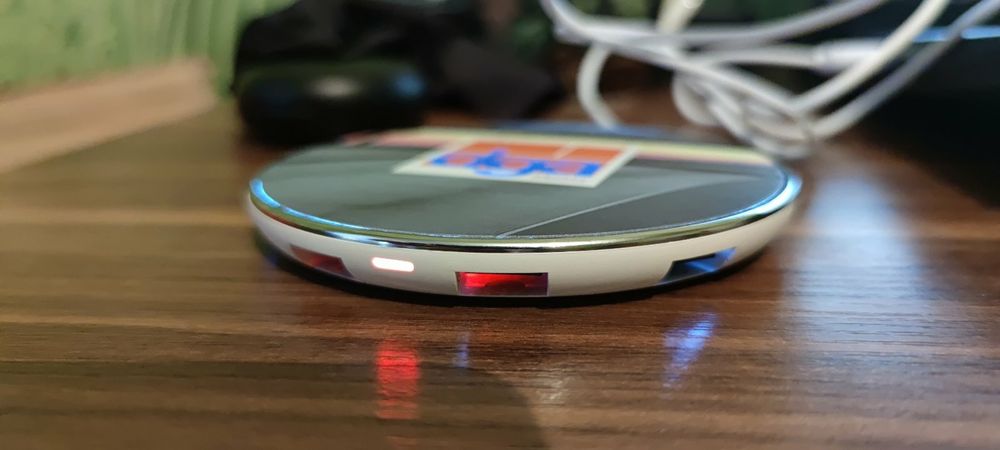 Зарядка беспроводная