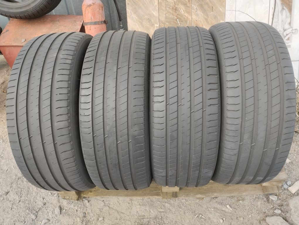 235/55/19 michelin latitude sport 3