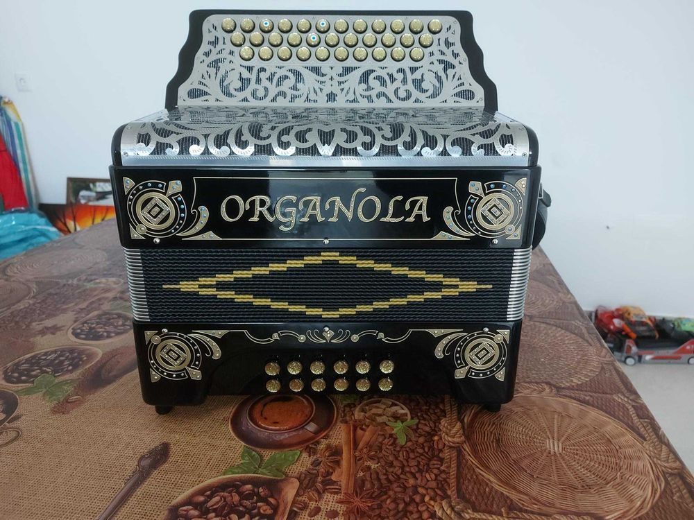 Concertina Organola