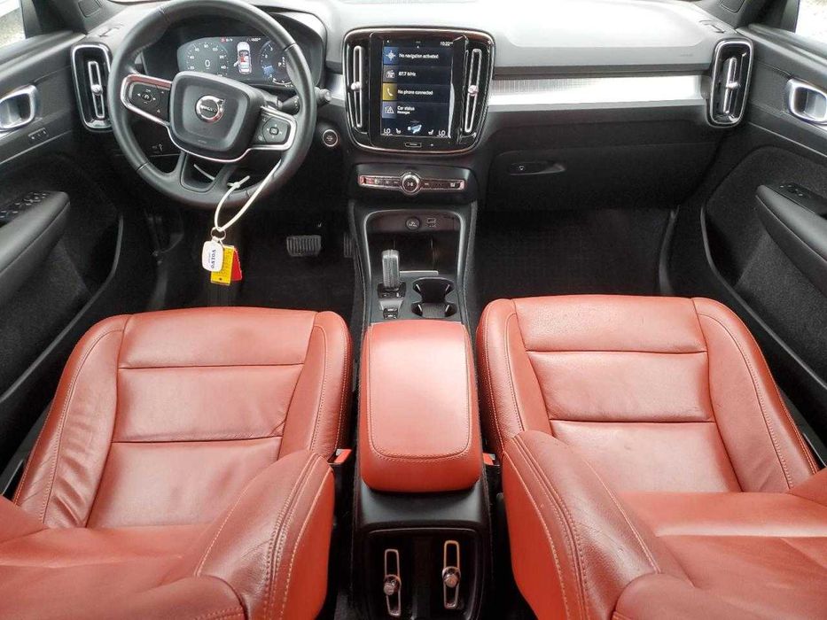 Volvo XC40 T5 Momentum 2019