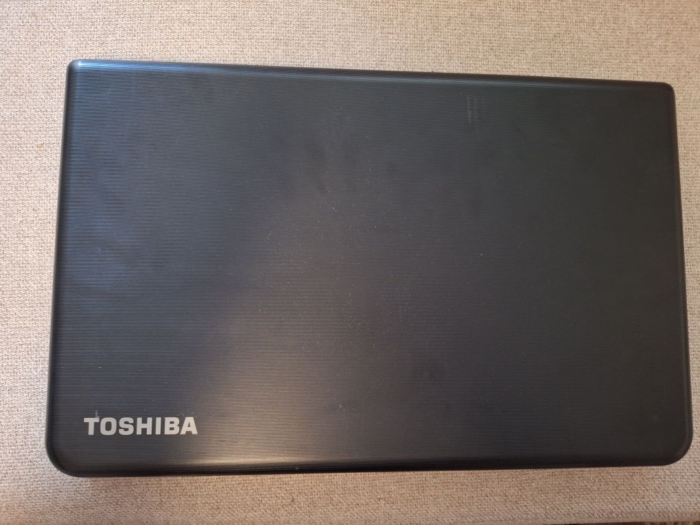 Toshiba Satelite pro c50-A-1C9 15.6"