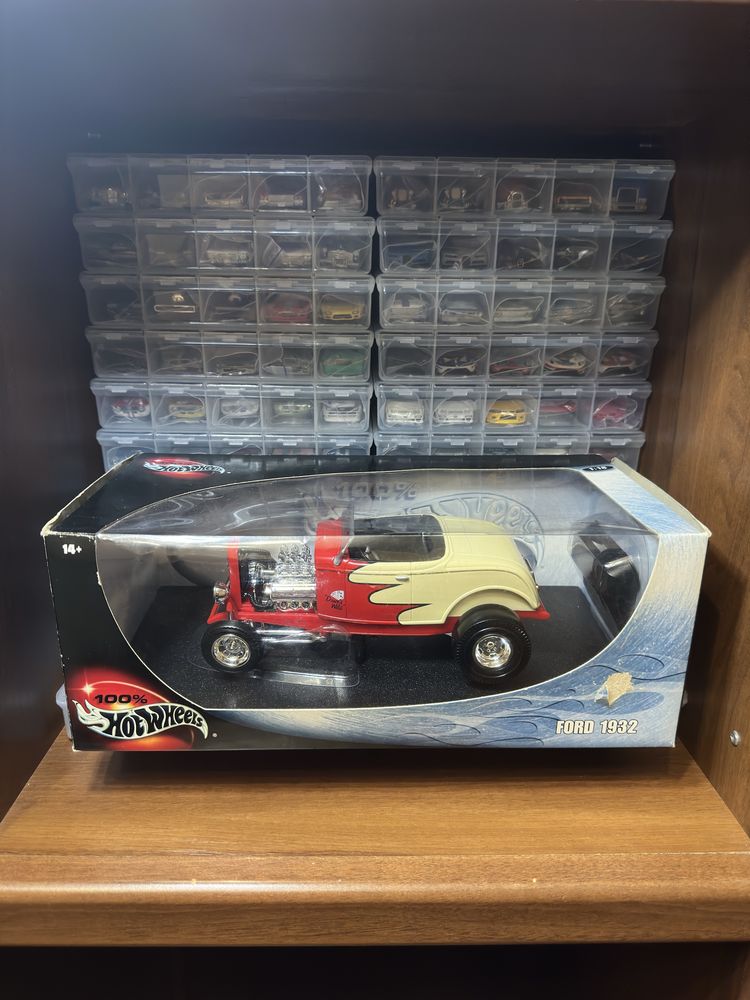 Hot Wheels 100% premium 1:18