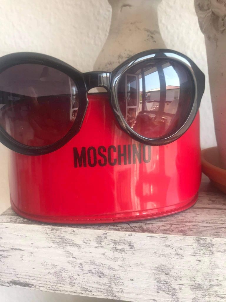 Okulary przeciwsłoneczne MOSCHINO