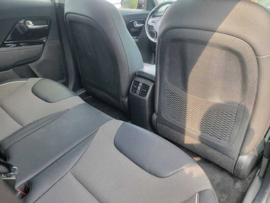 Kia Niro EV EX      2019