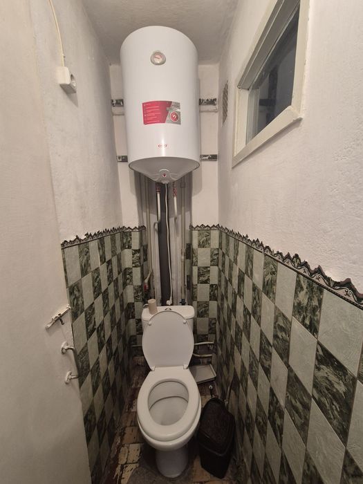 Продам 2-х кімнатну квартиру р-н ж/д вокзалу