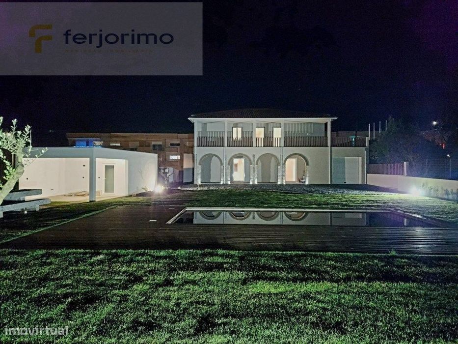 Casa dos Arcos em Macieira da Lixa!
 Magnífica moradia de luxo