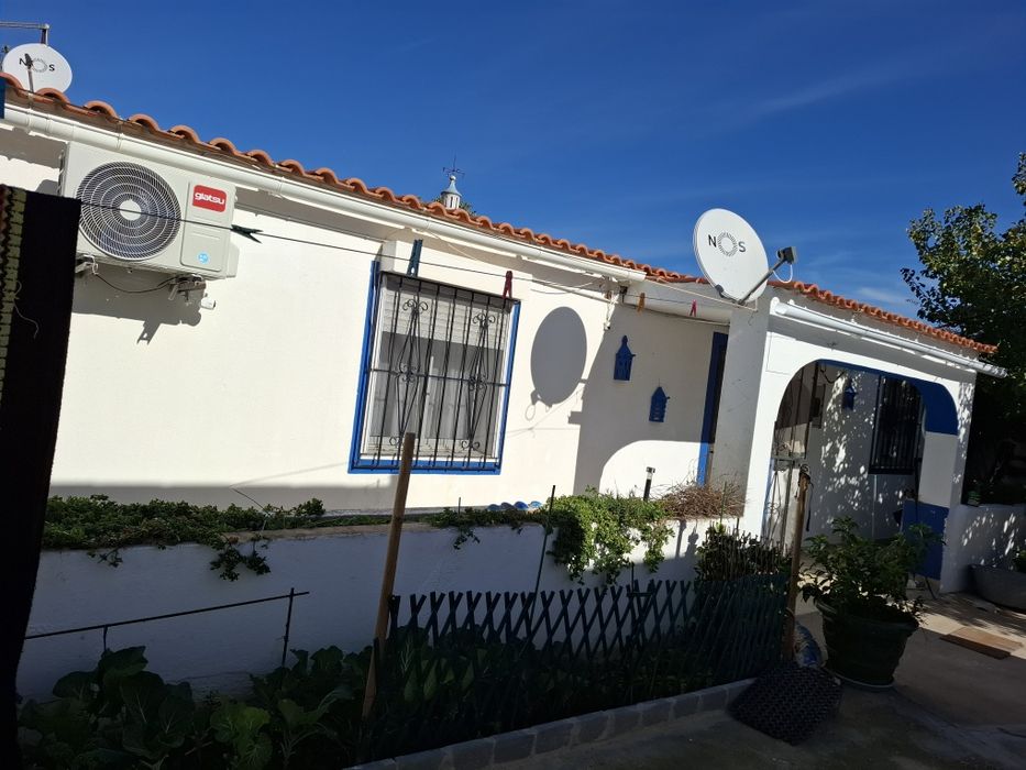 ALMANCIL alugo Moradia mobilada