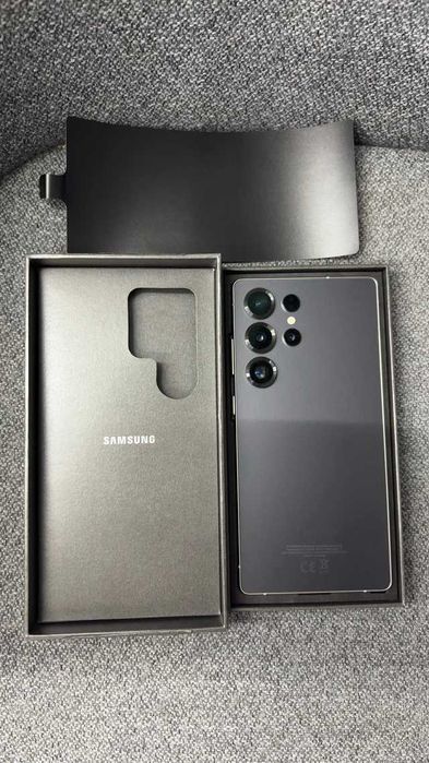 Samsung S25 Ultra - 256GB - Garantia