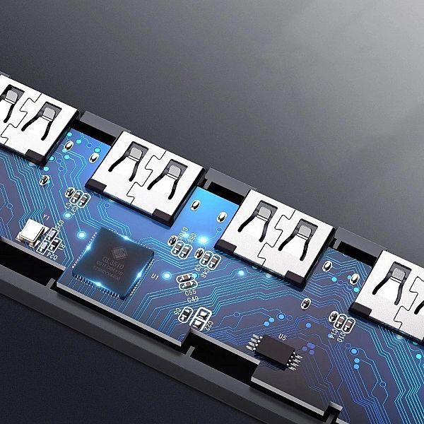 Ugreen rozdzielacz Hub Usb Typ C - 4x Usb 3.2 Gen 1 z portem zasilania