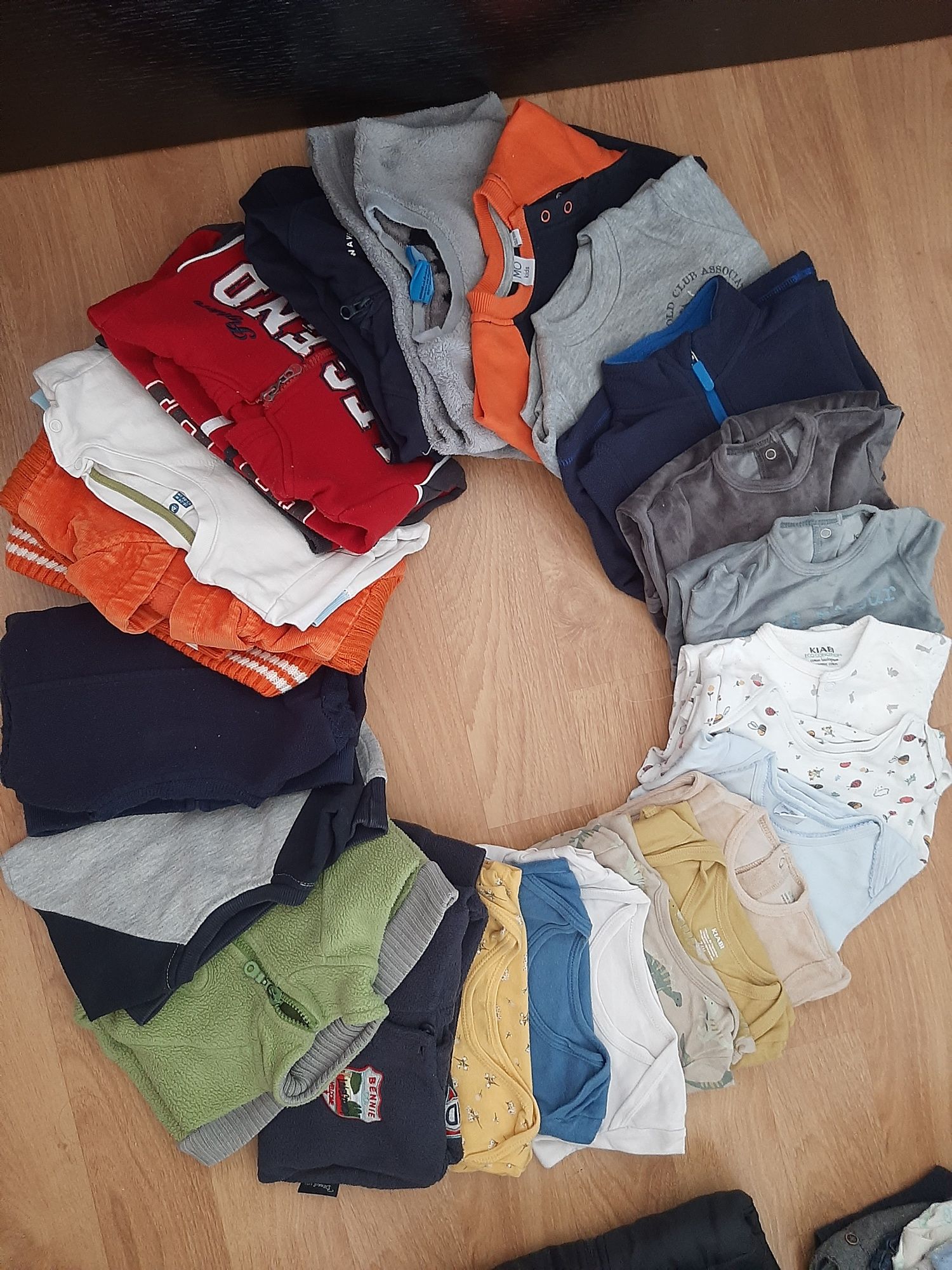 Lote 100 peças de roupa menino 0-2anos