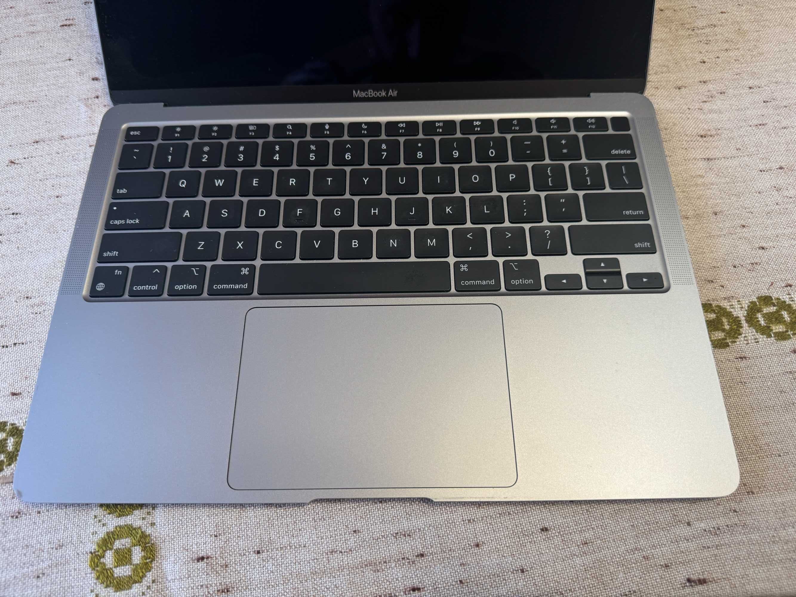 Макбук MacBook Air M1 2020 Space Gray A2337 на запчастини iCloud