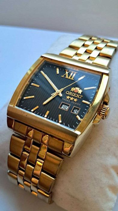 Orient Automatic 3 Stars Tonneau Black & Gold