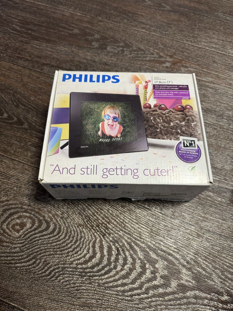 ФОТОРАМКА PHILIPS PhotoFrame 7" Мод. SPF2307/10