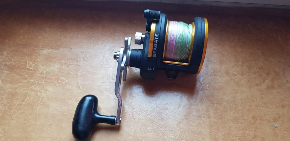kolowrotek daiwa seagate SGT35H multiplikator + plecionka