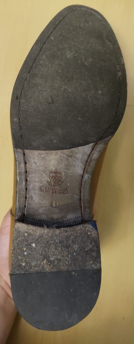 Чоловічі шкіряні туфлі Navyboot