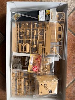 Tamiya 35325 Sd.Kfz.184 ELEFANT i dodatki