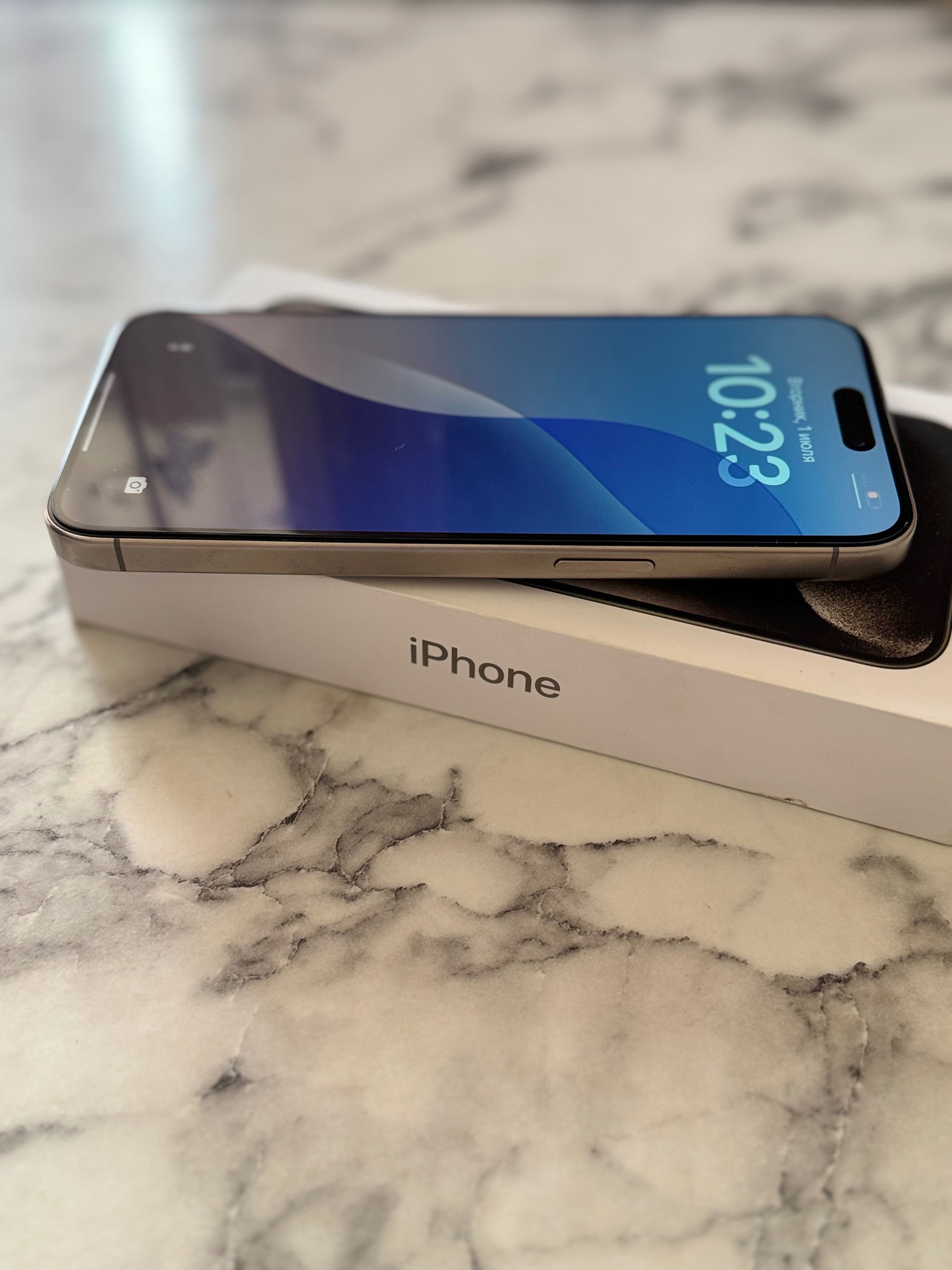iPhone 15 Pro Max-256 Gb