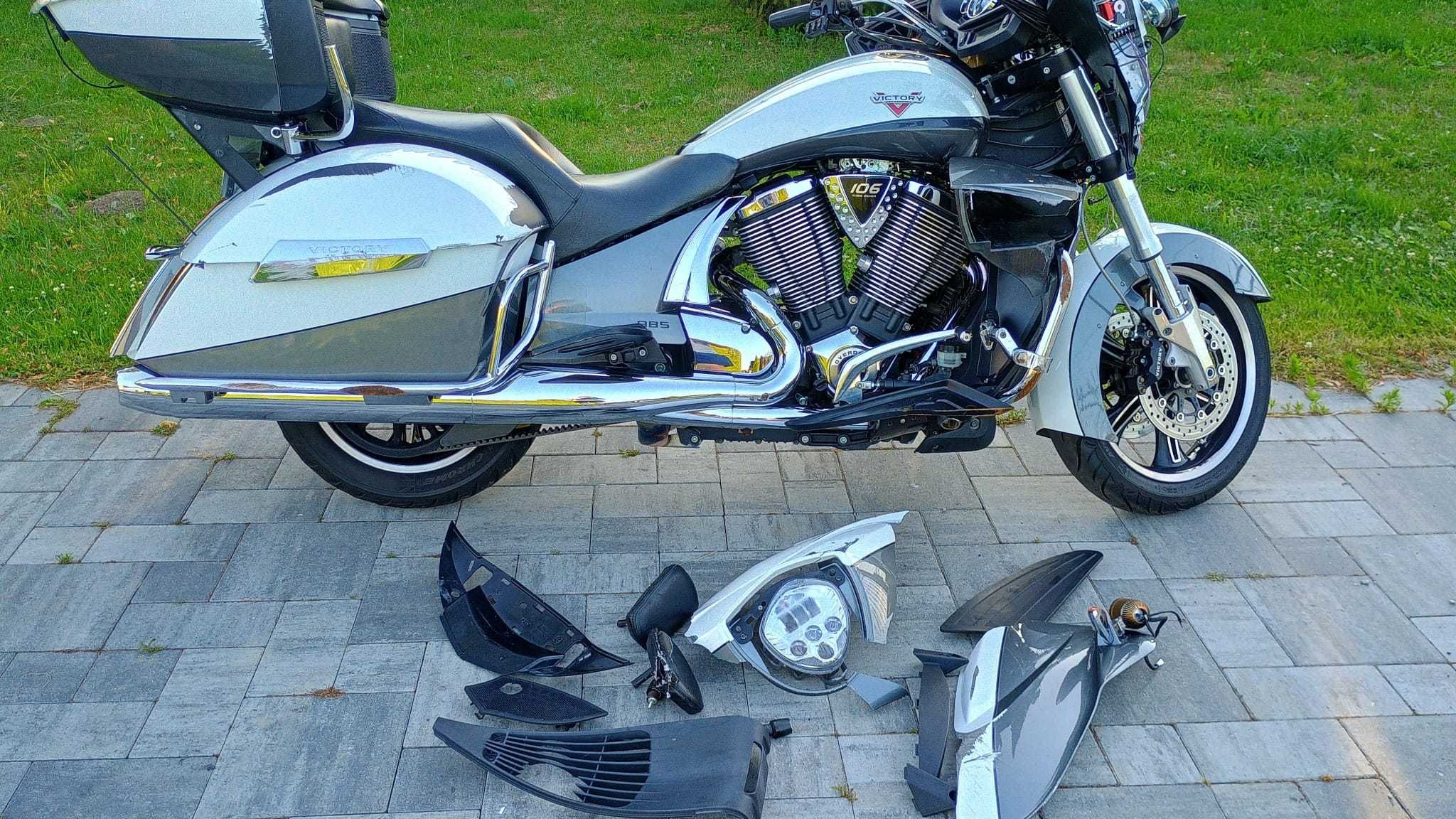 VICTORY CROSS COUNTRY 1700 radio abs electra indian