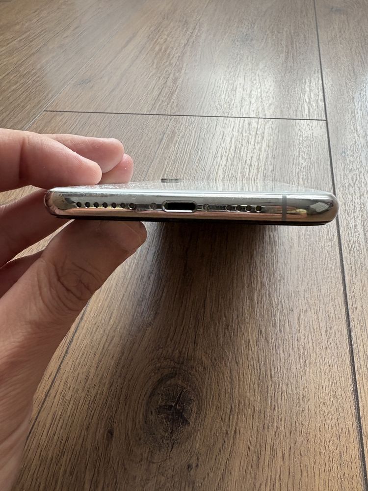 iPhone XS Max Silver 64 GB