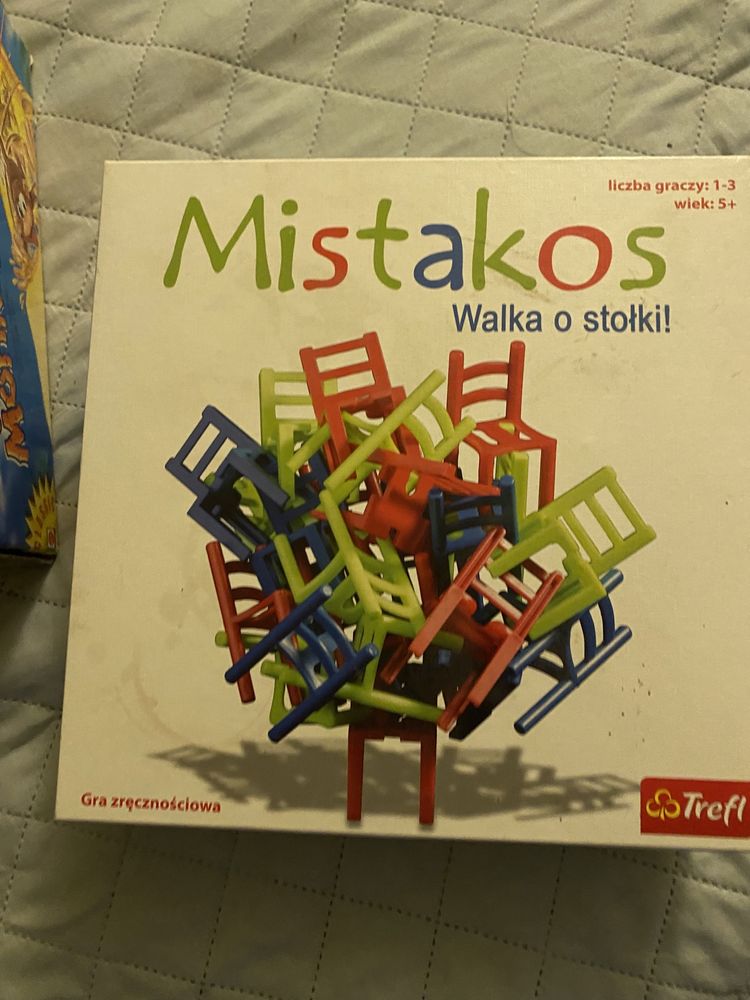 Gra dla dzieci Krzesełka - Mistakos - Walka o stołki