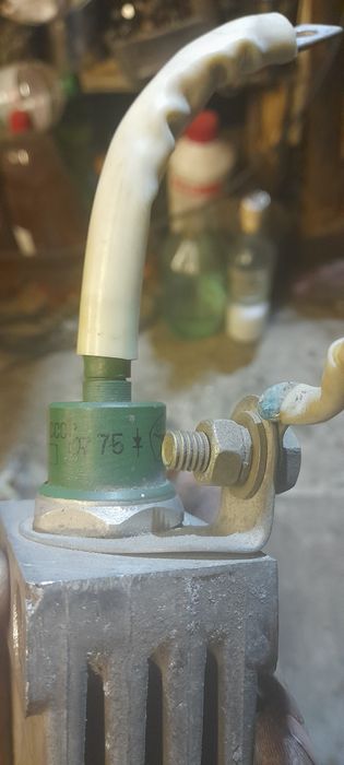 Діоди з радіаторами теристор Т161-160