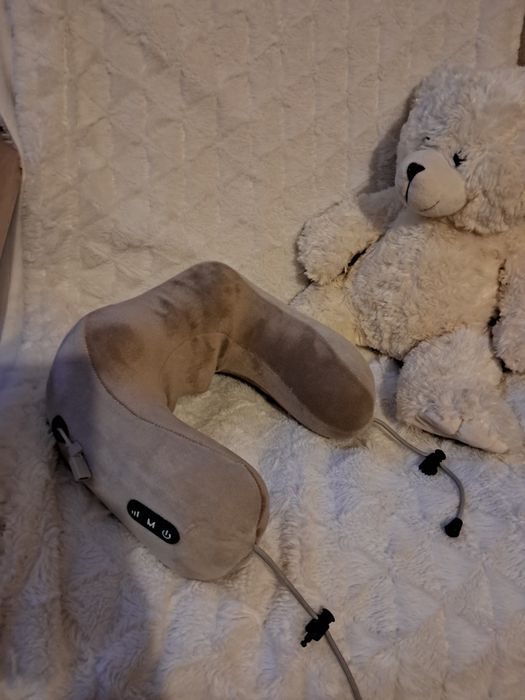 Masażer karku i szyi prawie nowy