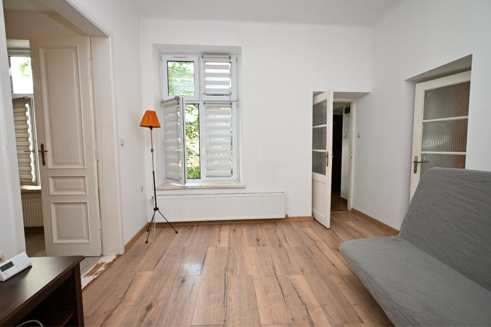 Powiśle Stare miasto 2 pokoje 50 m2 bulwary