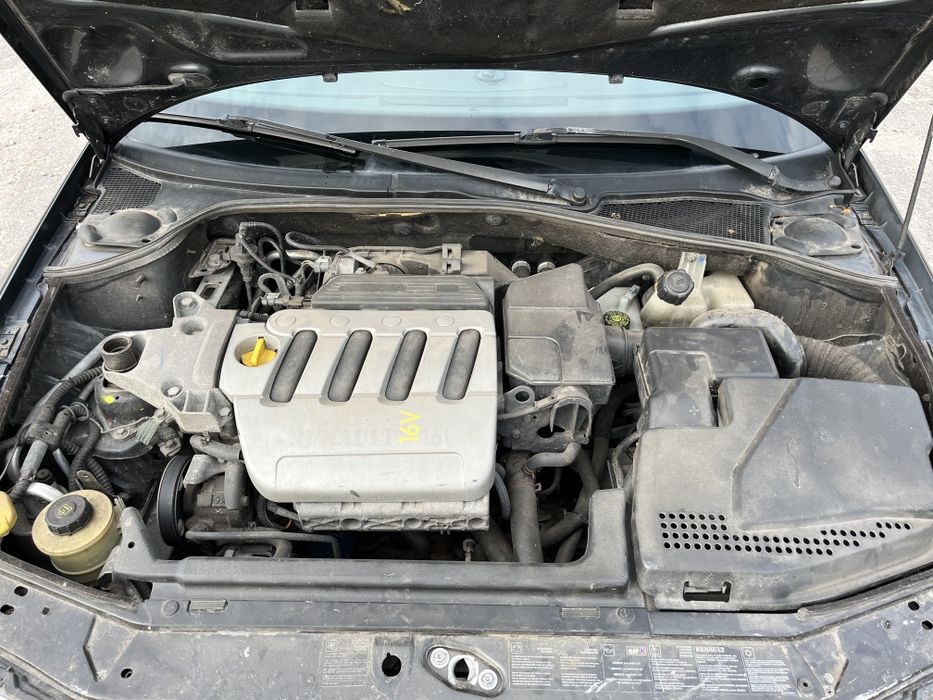 Renault laguna II 1.6.