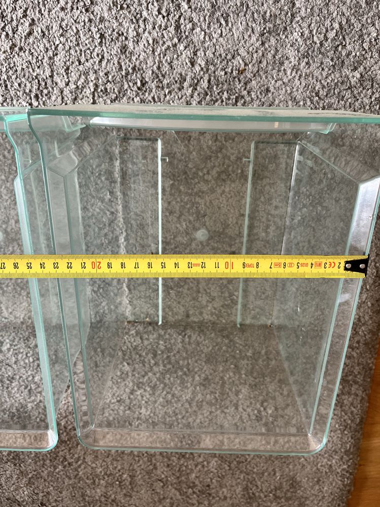 Szuflady warzywa do lodowki Liebherr Icuns 3020 front 19x29,5x23,5