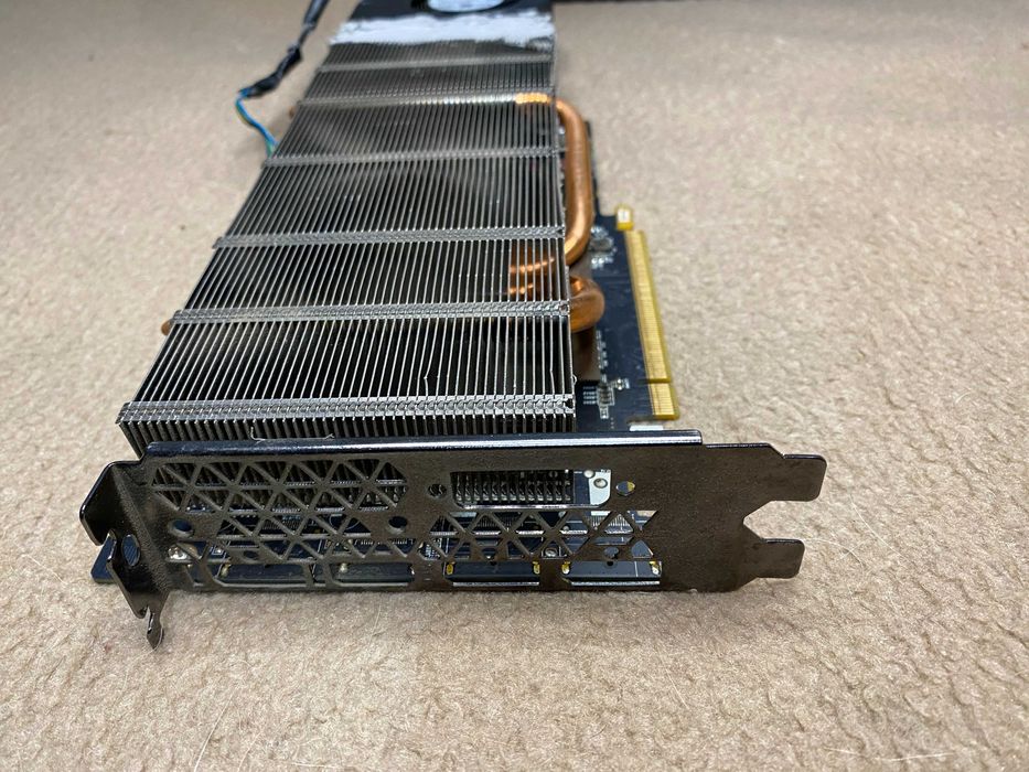 Używana sprawna karta graficzna do kopania P102 100 (10GB ram)