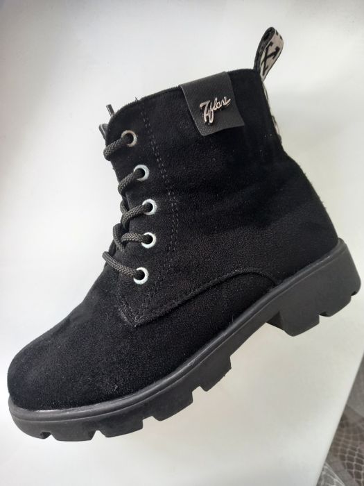 Чобітки демі 28р