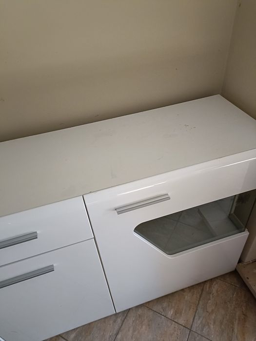 Aparador grande branco