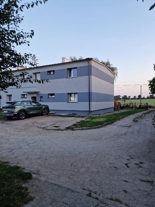 Mieszkanie z działką na sprzedaż