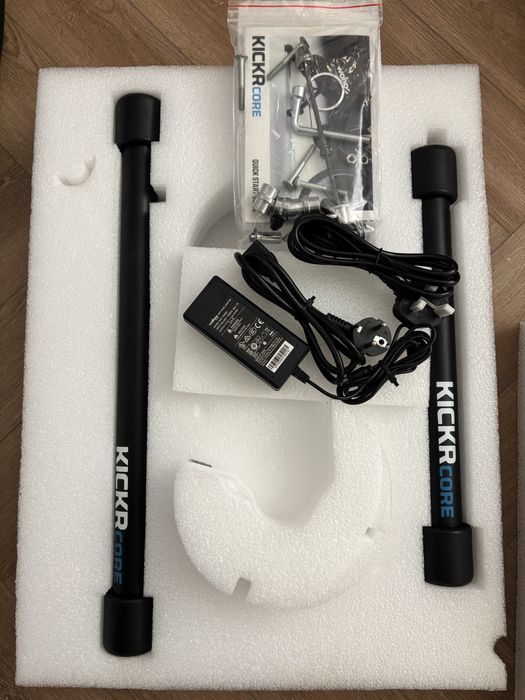 Trenażer Wahoo Kickr Core nieużywany!