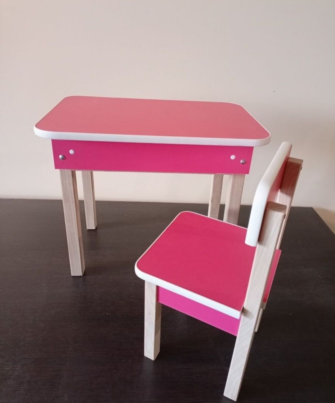 Дитячий столик та стільчик столик и стульчик с нишей стол и стул парта