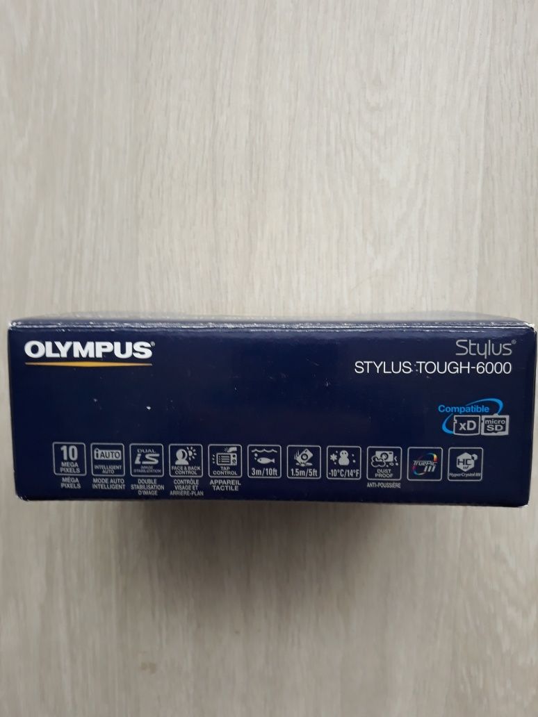 Aparat cyfrowy Olympus Stylus Tough-6000 Niebieski.