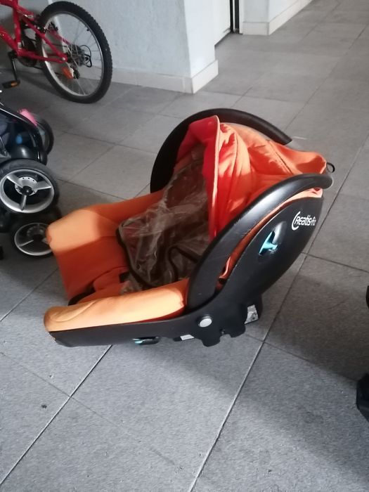 NOVO PREÇO - Cadeira de bebe com ovo da Bebe Confort Loola
