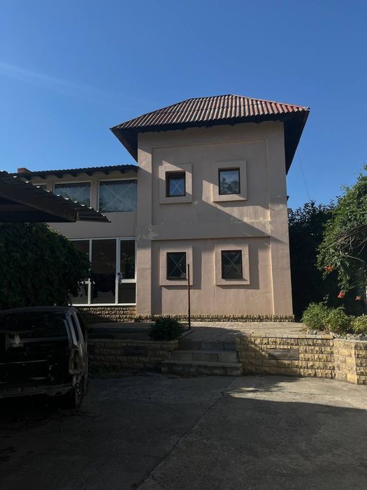 Продам дом /Фрунзенский/Донецкое шоссе/ виадук на Полтаву