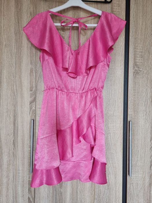 Sukienka różowa Nowa Top Secret rozm L