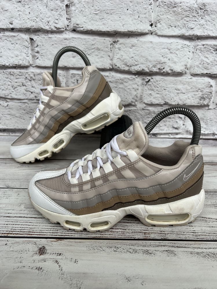 Кроссовки Оригінал! NIKE AIR MAX 95 DESERT SAND 36.5р.22.5-23см.