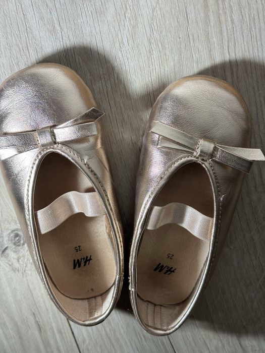 Дитячі балетки святкові h&m hm для дівчинки 25 розмір