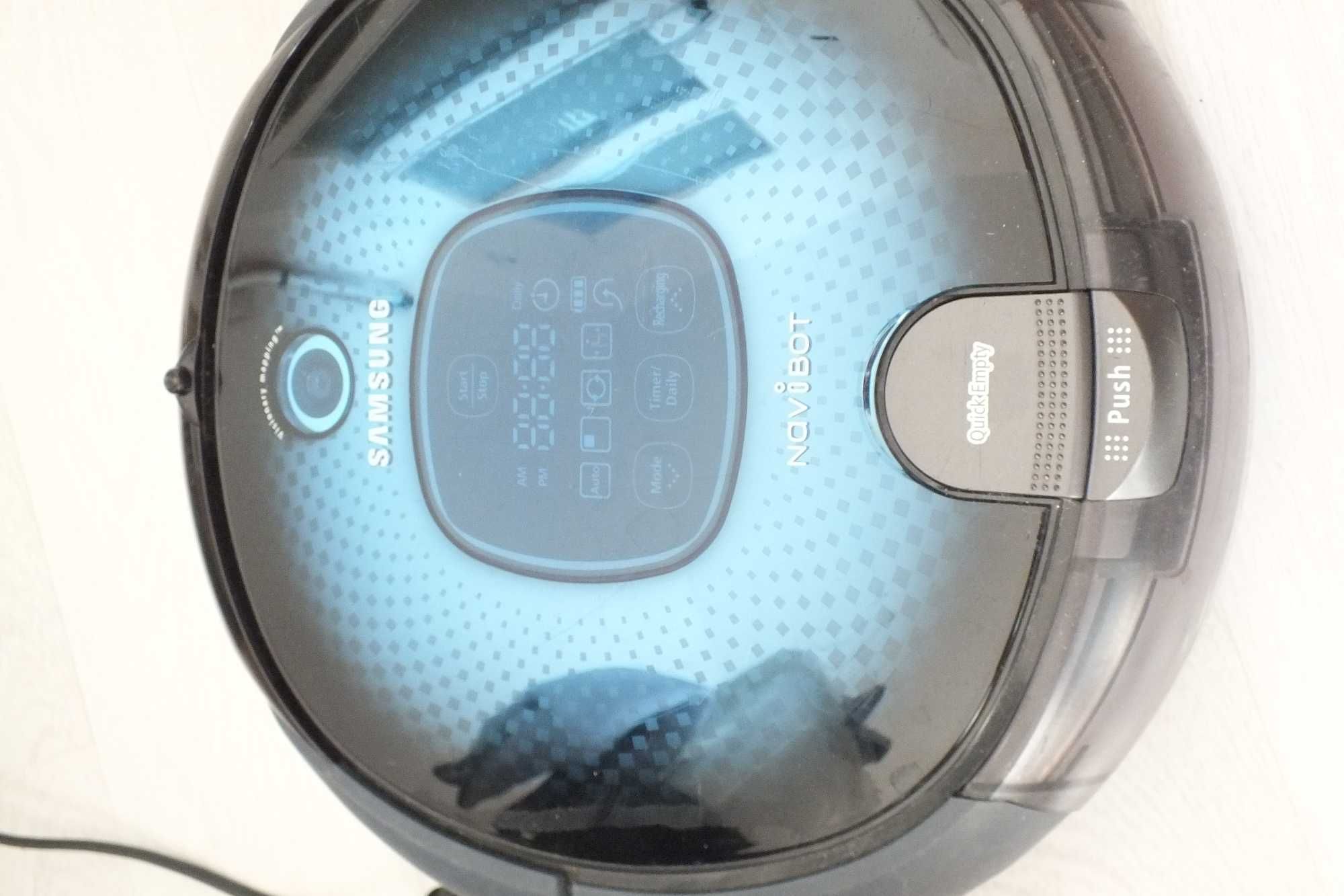 Samsung SR 8855 NaviBot / Robot sprzątający /