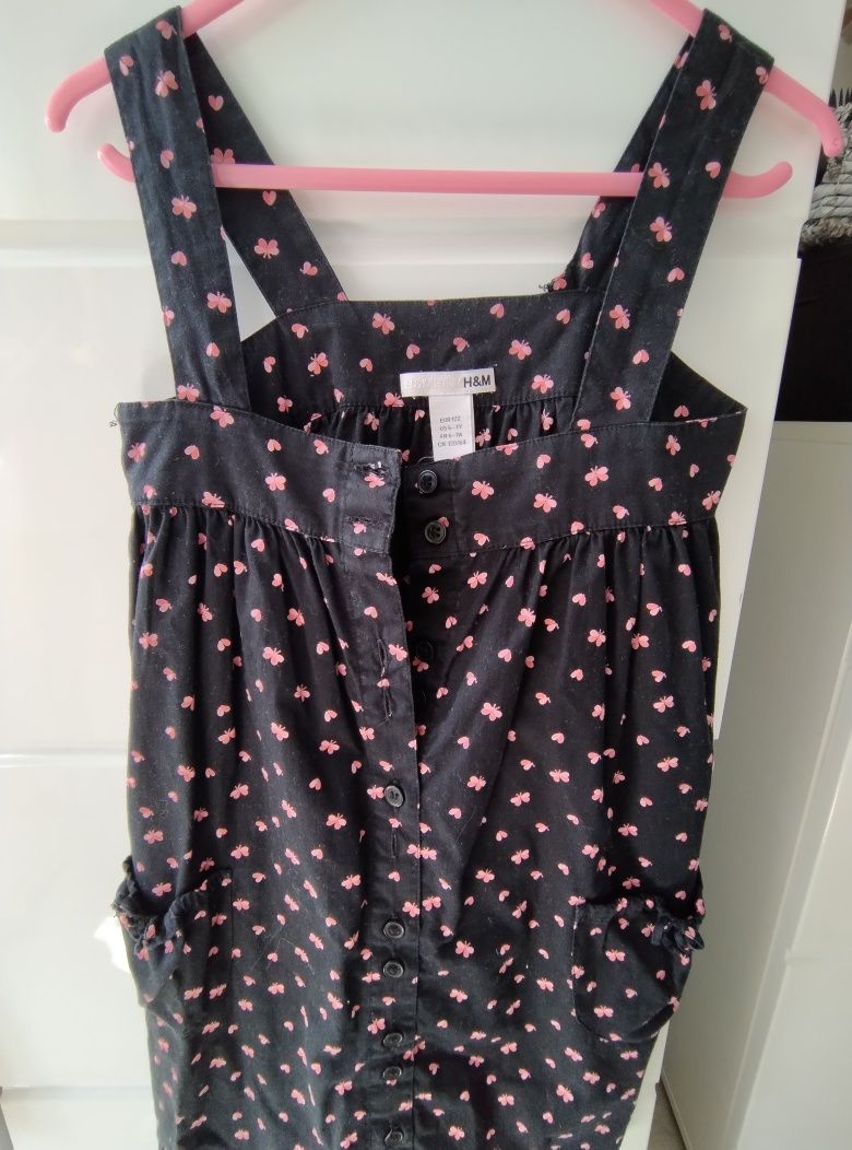Piękna sukienka zakupiona w h&m na 122 wzrostu